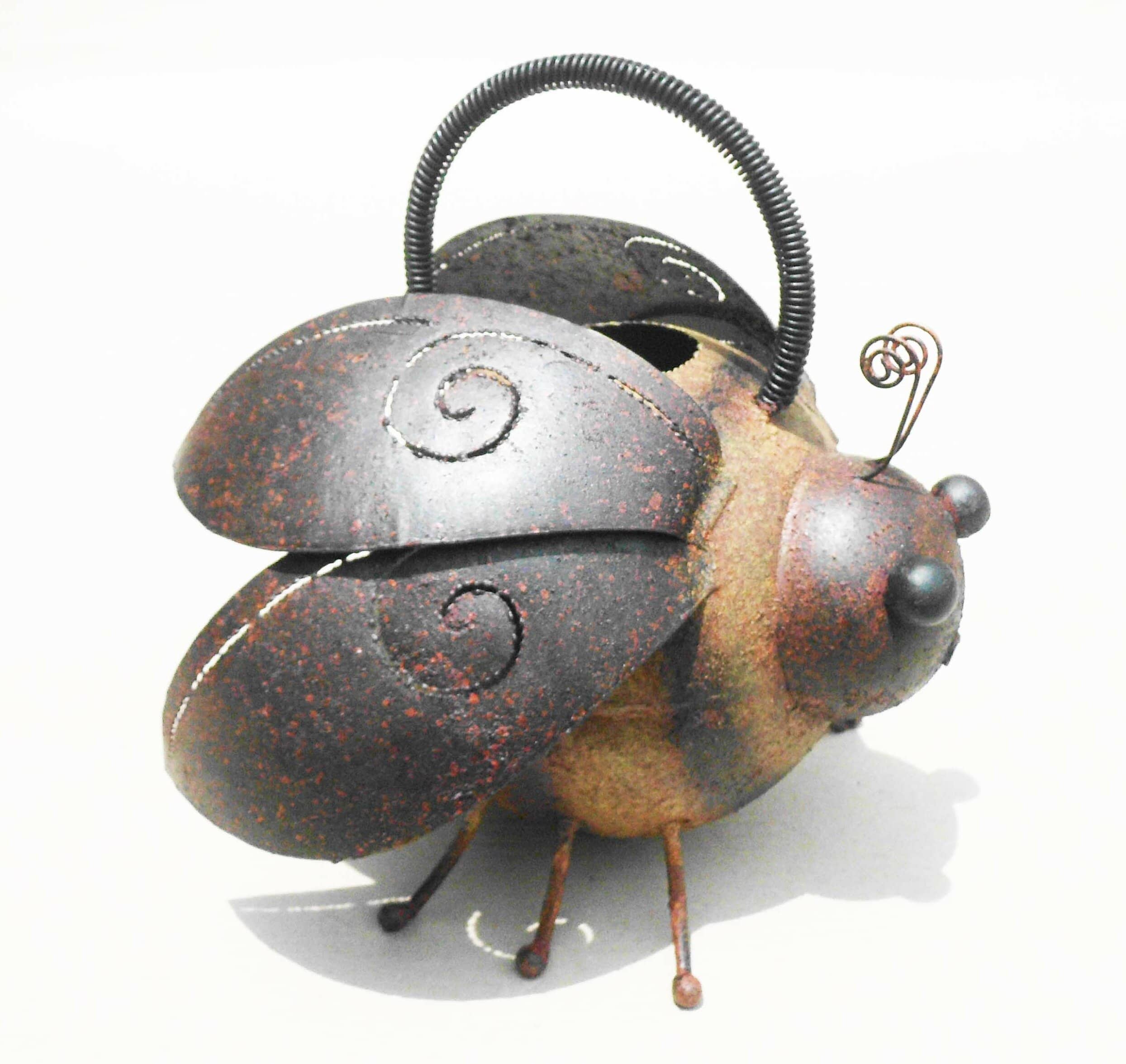Decorative Metal Bumble Bee Garden Accents - Lawn Ornaments - Set of 4